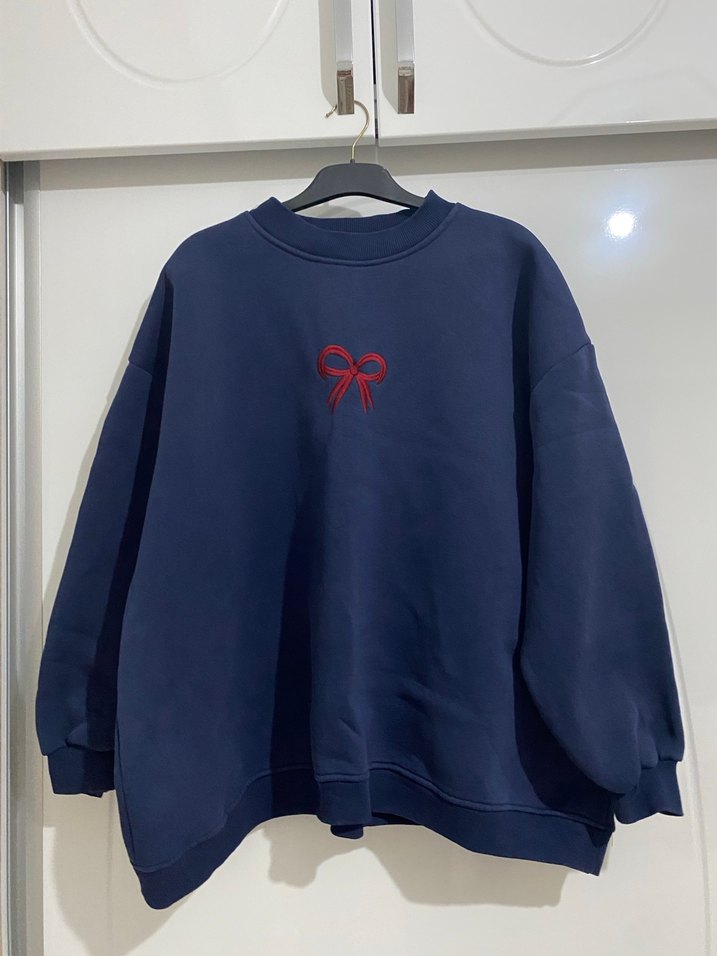 Kadın Lacivert Nakışlı Sweatshirt - Görsel 2