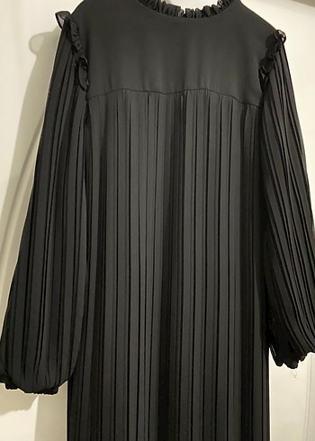 Siyah Piliseli Uzun Kadın Elbise - Görsel 2
