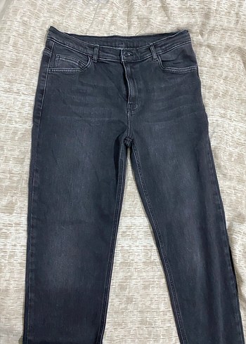 Gri Kadın Kot Pantolon, Regular Fit, Kürklü Detaylı - Görsel 2