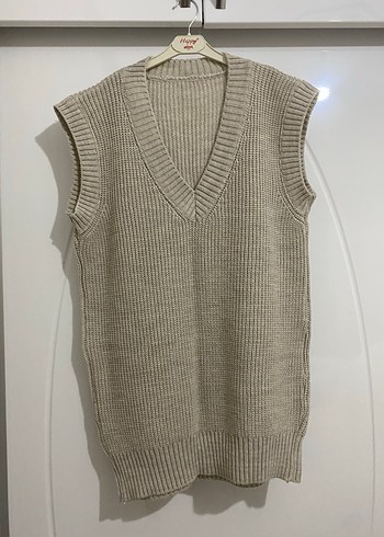 Bej V Yaka Örgü Kadın Süveter - Görsel 2