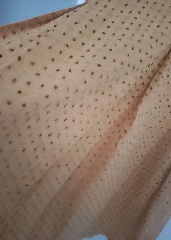 s Beden Bej V Yaka Düğmeli Midi Elbise