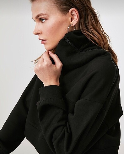 kısa sweatshirt