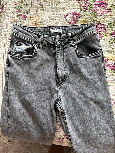 Diğer Paça detay jean