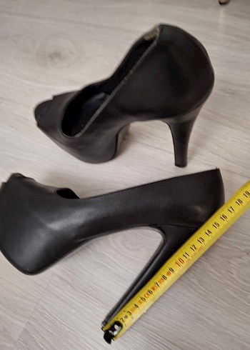 Diğer Siyah Topuklu Ayakkabı