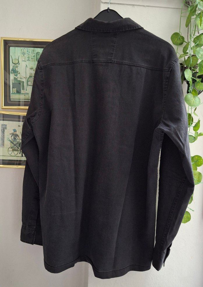 Düğmeli Siyah Denim Erkek Gömlek - Görsel 2