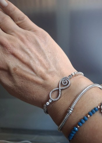 Zincir Detaylı Sonsuzluk Figürlü Bileklik - Görsel 2