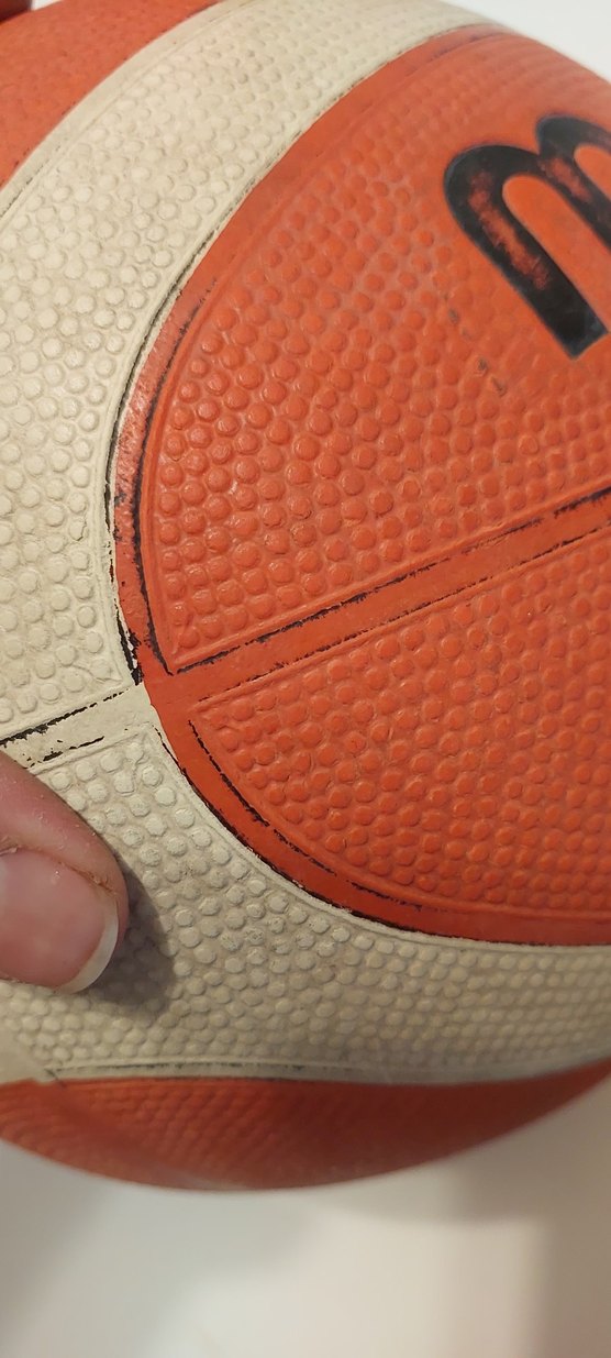 Basketbol Topu - Molten 6 mumara - Görsel 3