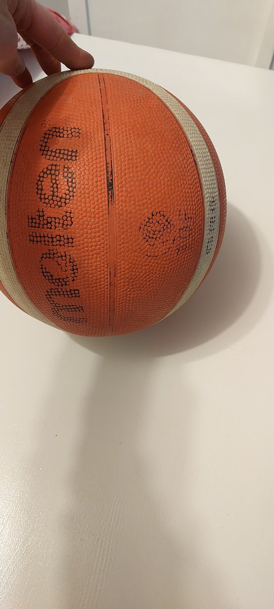 Basketbol Topu - Molten 6 mumara - Görsel 2