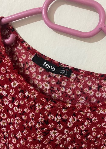 Kırmızı Çiçekli Bol Kesim Kadın Elbise - Görsel 2