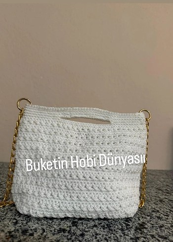 Zincir Detaylı Beyaz Örgü Kadın Çanta - Görsel 2