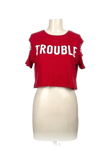 PreLoved T-shirt %70 İndirimli.