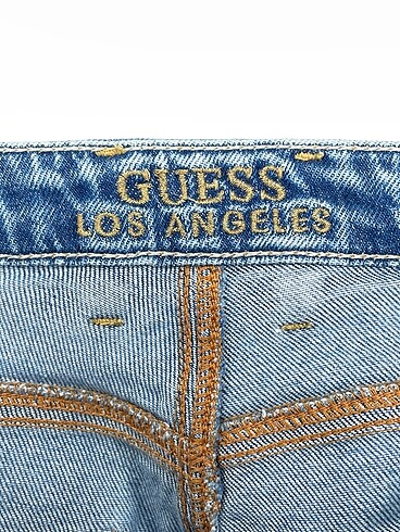 27 Beden mavi Renk Guess Mini Şort %70 İndirimli.