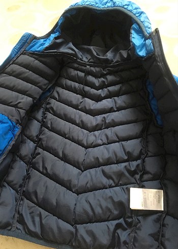 LC Waikiki Erkek Çocuk Mavi Kapüşonlu Fermuarlı Mont