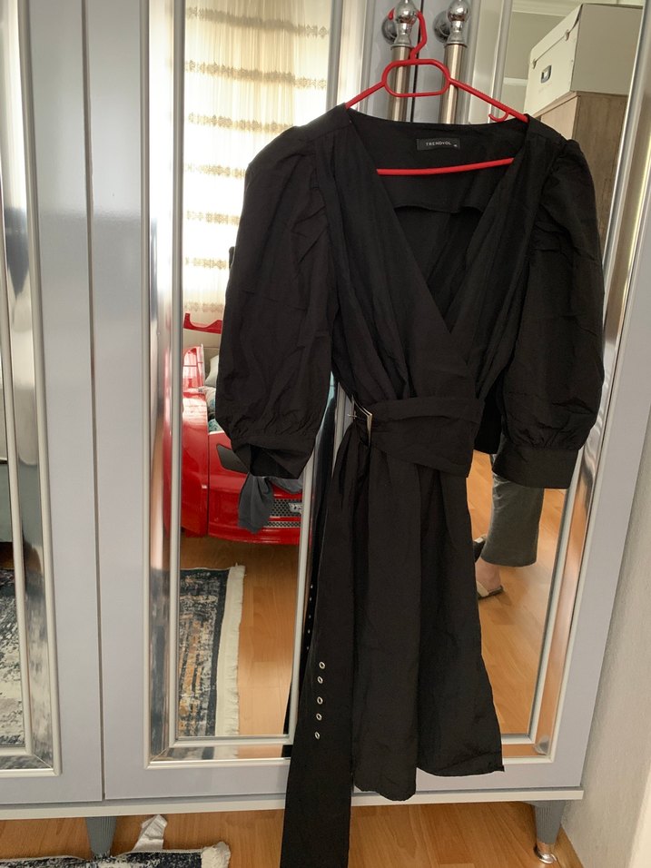 Kemerli Siyah kadın elbise - Görsel 2