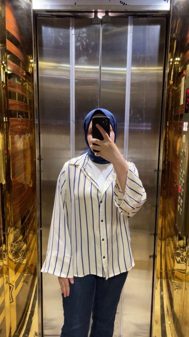 Düğmeli Çizgili Kadın Gömlek - Görsel 3