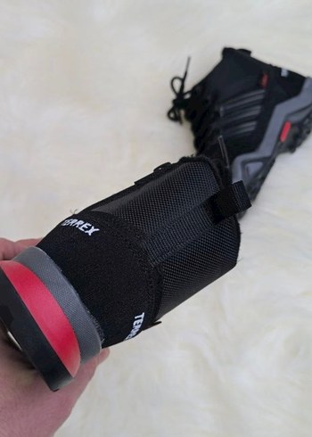 Adidas Siyah Renkli Outdoor Erkek Bot - Görsel 3