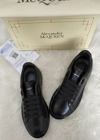 Alexander McQueen - Görsel 3