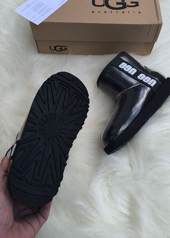 UGG Classic Clear Mini Kadın 

İTHAL  - Görsel 7