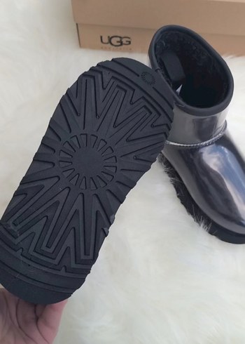 UGG Classic Clear Mini Kadın 

İTHAL  - Görsel 4