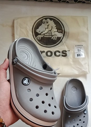 Crocs