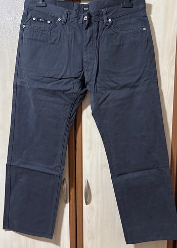 Hugo Boss Koyu Gri Rahat Kesim Pantolon