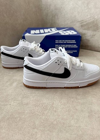 Beyaz Siyah Nike erkek sneaker