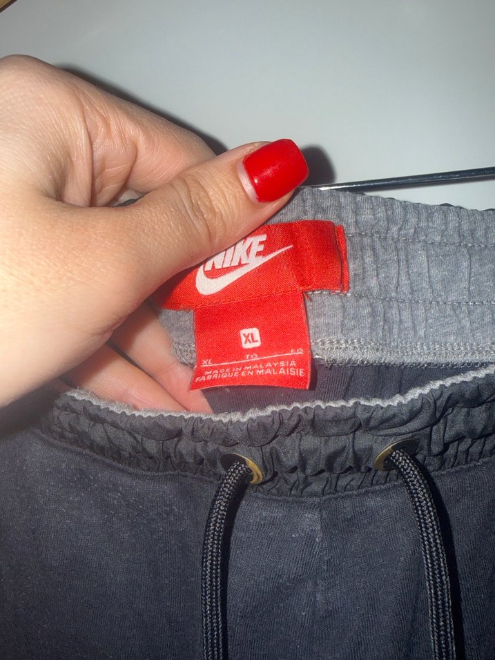 Siyah Erkek Rahat Kesim Midi Şort - Görsel 3