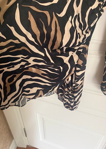 Zebra Desenli V Yaka Drapeli Hamile Bluzu - Görsel 3