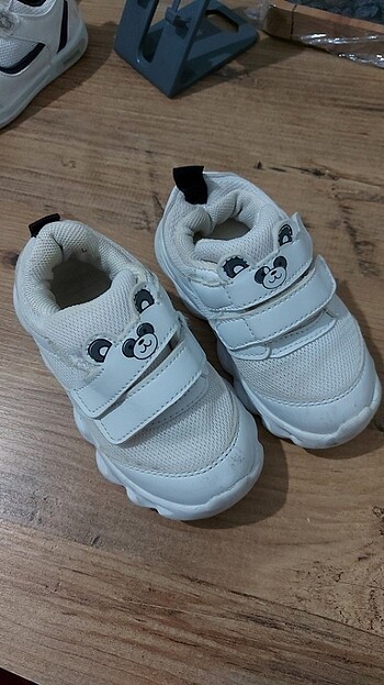 Bebek spor ayakkabı 