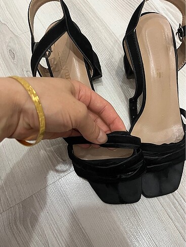 Diğer Topuklu sandalet
