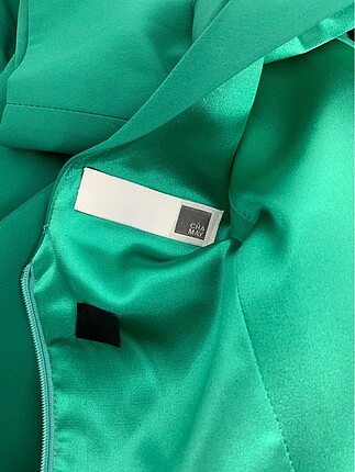 42 Beden yeşil Renk V Yaka Elbise