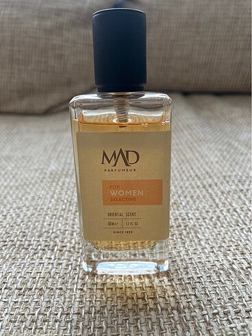 Elie saab girl of now muadili mad e 101