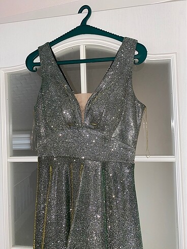 Jovial Simli yanardönerli prenses model gece elbisesi