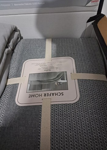 Gri Düz Desen Yatak Örtüsü ve Çarşaf Seti - Görsel 2