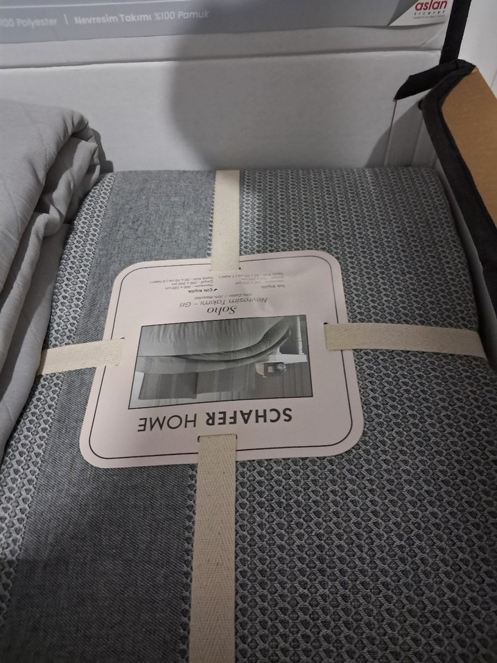 Gri Düz Desen Yatak Örtüsü ve Çarşaf Seti - Görsel 2