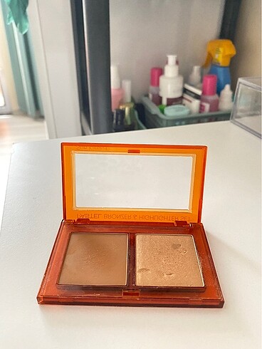 Pastel Sunkissed Highlighter Bronzer