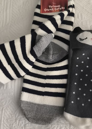 Kız Çocuk Gri Termal Desenli Çorap - Görsel 4