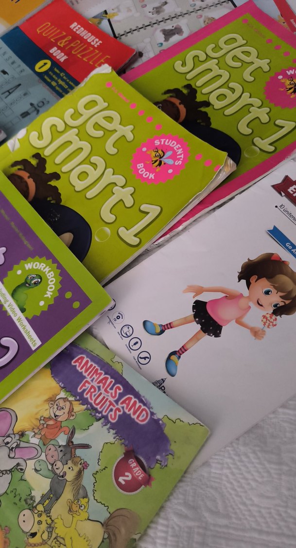 ingilizce seti Çeşitli Öğrenme ve Bulmaca Dergileri hikaye seri - Görsel 4