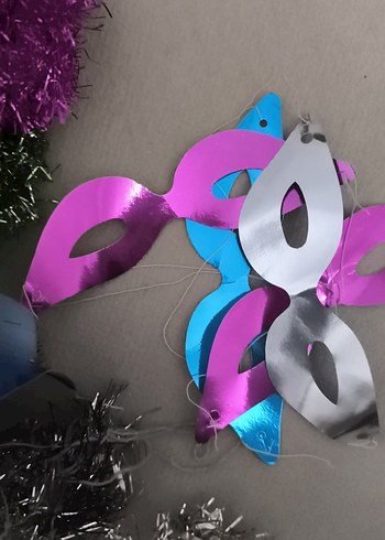 Renkli Yeni Yıl Şapkası ve Maskeleri - Görsel 8