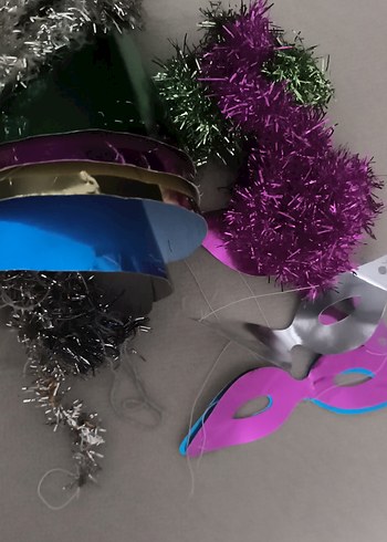 Renkli Yeni Yıl Şapkası ve Maskeleri - Görsel 5