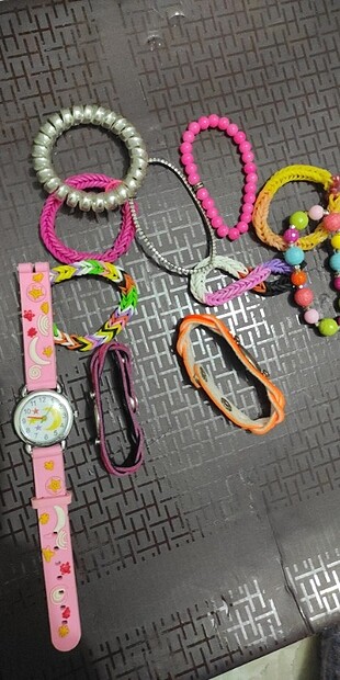 Beden Renk Bileklik LoL Barbie monster Alice pocket