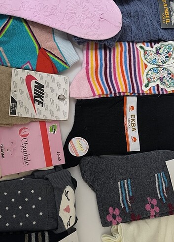 Kadın erkek kız çocuk erkek çocuk bebek çorapları  - Görsel 2