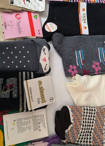 Kadın erkek kız çocuk erkek çocuk bebek çorapları  - Görsel 5