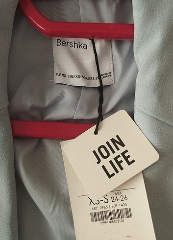 xs Beden Bershka ceket