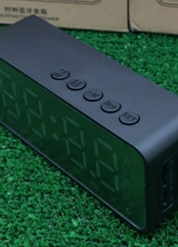 Beden Radyo Saat Termometre Bluetooth Hoparlör