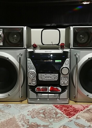 Sharp Cd7000 Montster Müzik Sistemi