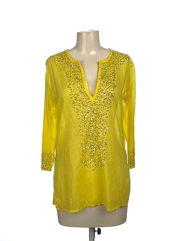 Zara Bluz %70 İndirimli.