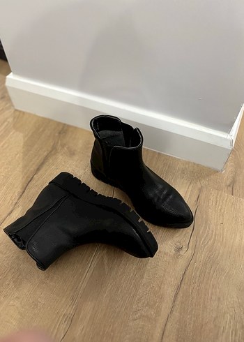 Siyah Kadın deri bot - Görsel 5