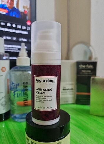 Beden Renk L'OREAL Revitalift Güneş kremi...