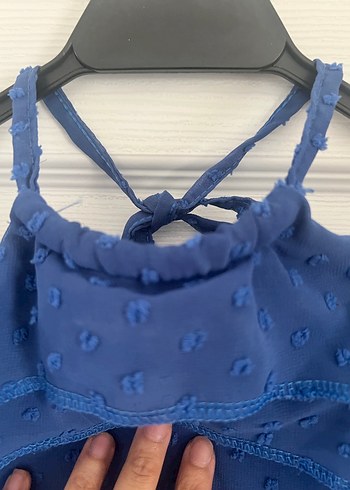 Mavi boyundan bağlamalı Mini Kadın Tulum - Görsel 3